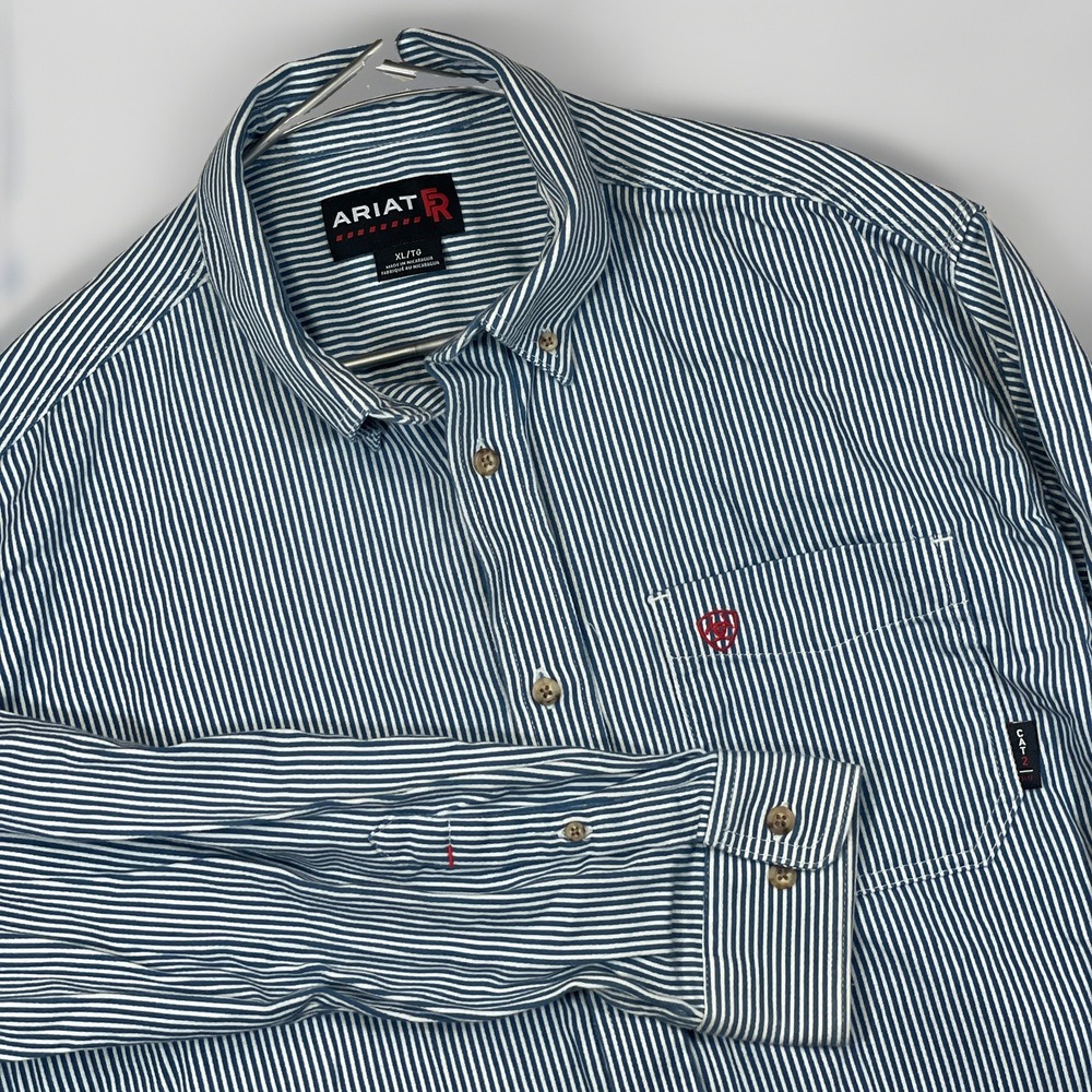 Ariat FR Men's XL Flame Resistant CAT 2 Work Button Down Shirt Chest Pocket